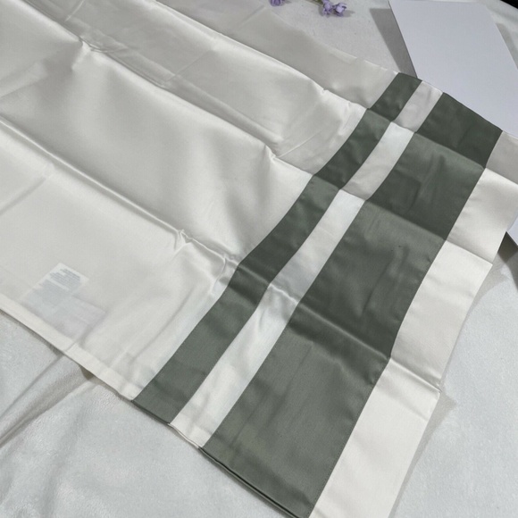 NIB [ 1‎ King ] Pillowcase for Frette At Home Brenta in Ivory / Sage Green - Picture 9 of 12